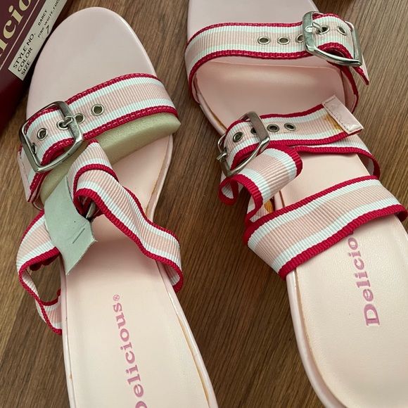 “WOMENS DELICIOUS STRAPPY HEELS” - Picture 6 of 13